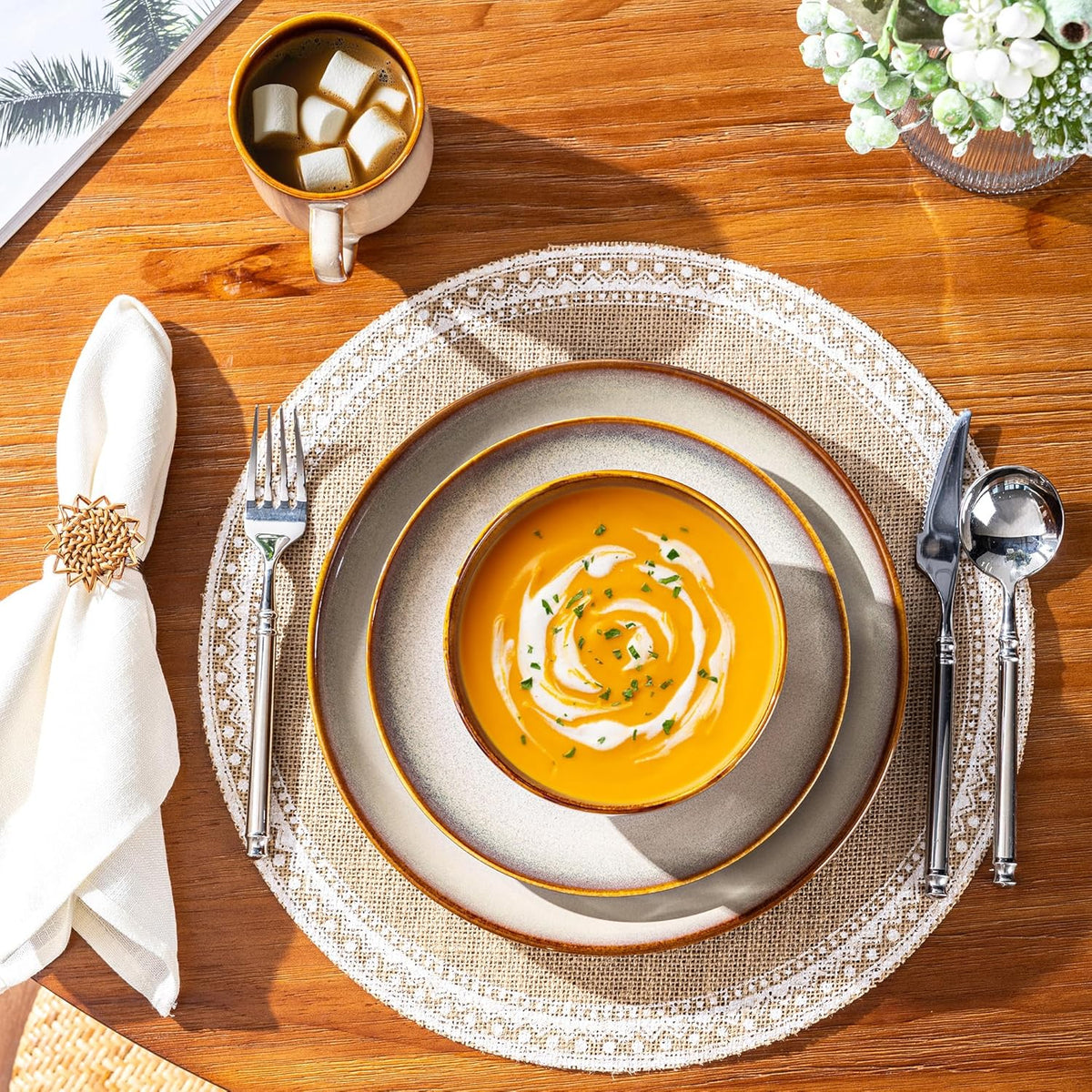 LERATIO Ceramic Dinnerware Sets for 4,16-Piece Reactive Glaze Plates and Bowls Set with Mugs,Highly