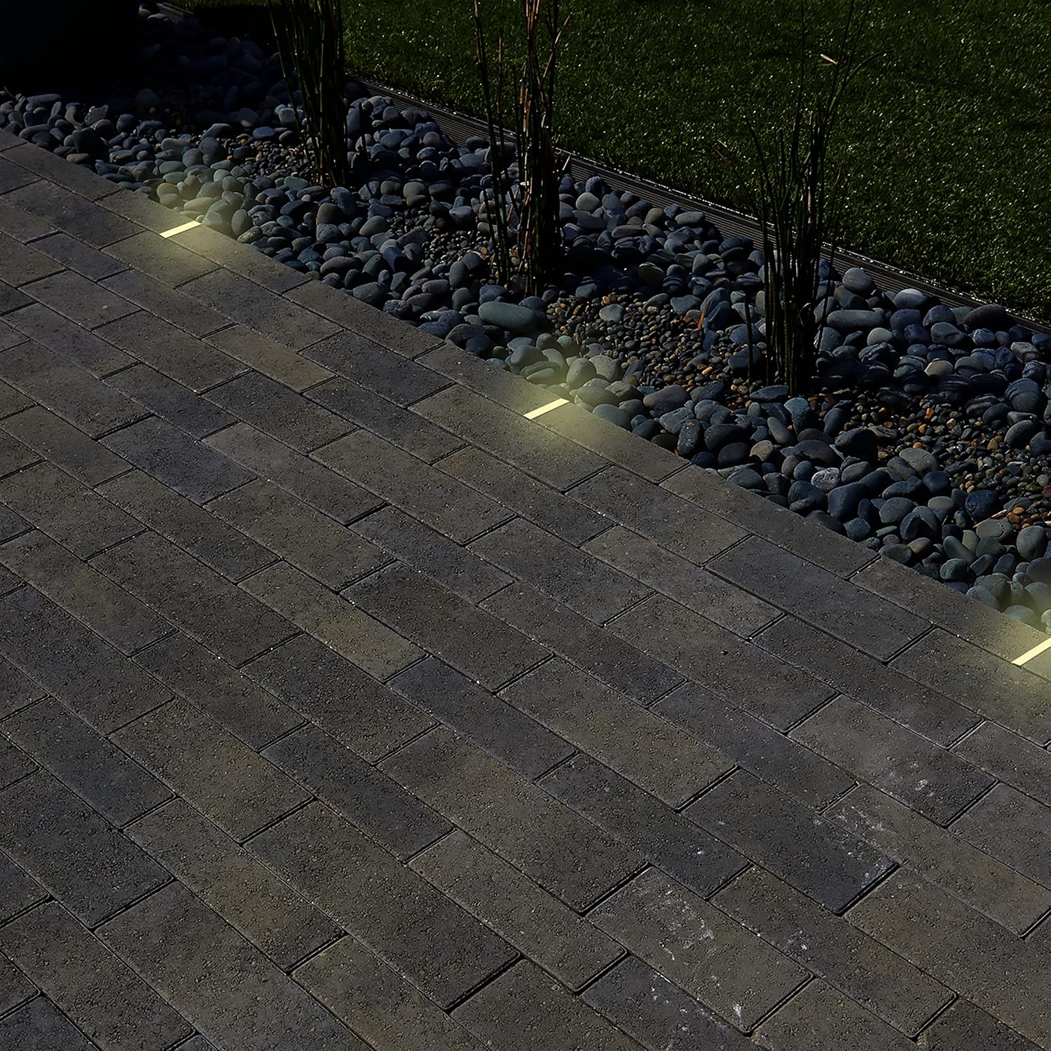 LUMENGY Paver Light Slim 0.5x4 Inch Glare-Free Steel Brick Lighting for Pavers, Walls, Driveway &