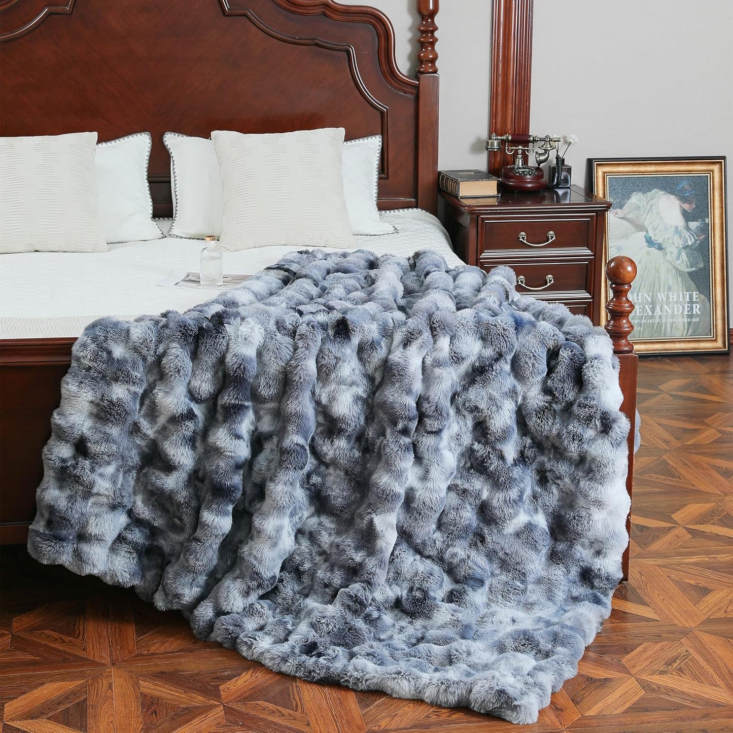 UKELER Soft Faux Fur Throw Blanket 60''x80'', Large Dark Grey Reversible Shaggy Blanket Plush Thick