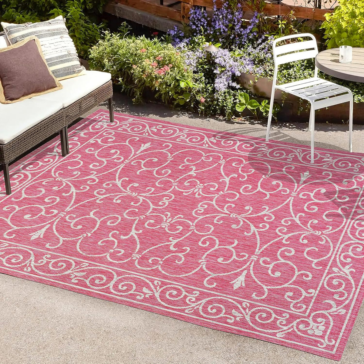 JONATHAN Y Vintage Filigree Indoor Outdoor Area Rug 3X5 Fuchsia/Light Gray, Charleston Textured