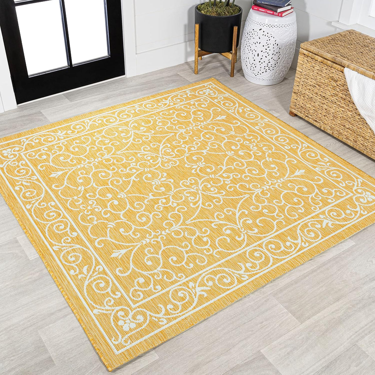 JONATHAN Y Vintage Filigree Indoor Outdoor Square Area Rug 5X5 Yellow/Cream, Charleston Textured