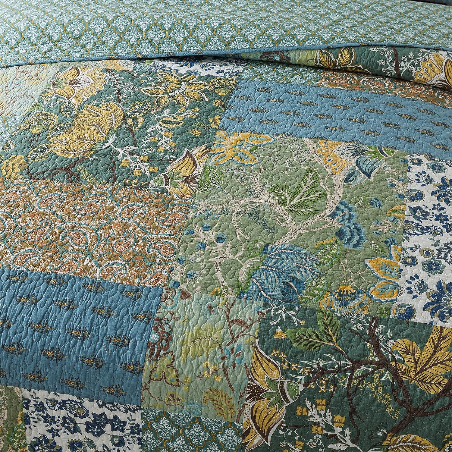 NEWLAKE Cotton Patchwork Bedspread, 3-Piece Bedding Quilt Set with Real Stitched Embroidery
