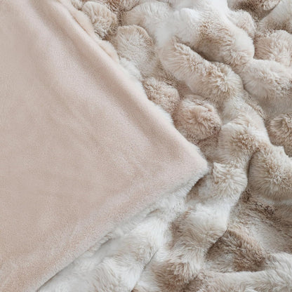 UKELER Camel Faux Fur Throw Blanket 50''x60'' Decorative Shaggy Velvet Blanket Fluffy Cozy Plush