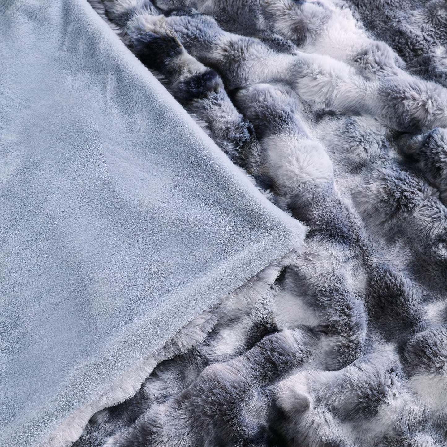 UKELER Soft Faux Fur Throw Blanket 50''x60'' Dark Grey Reversible Shaggy Blanket Plush Thick Fluffy
