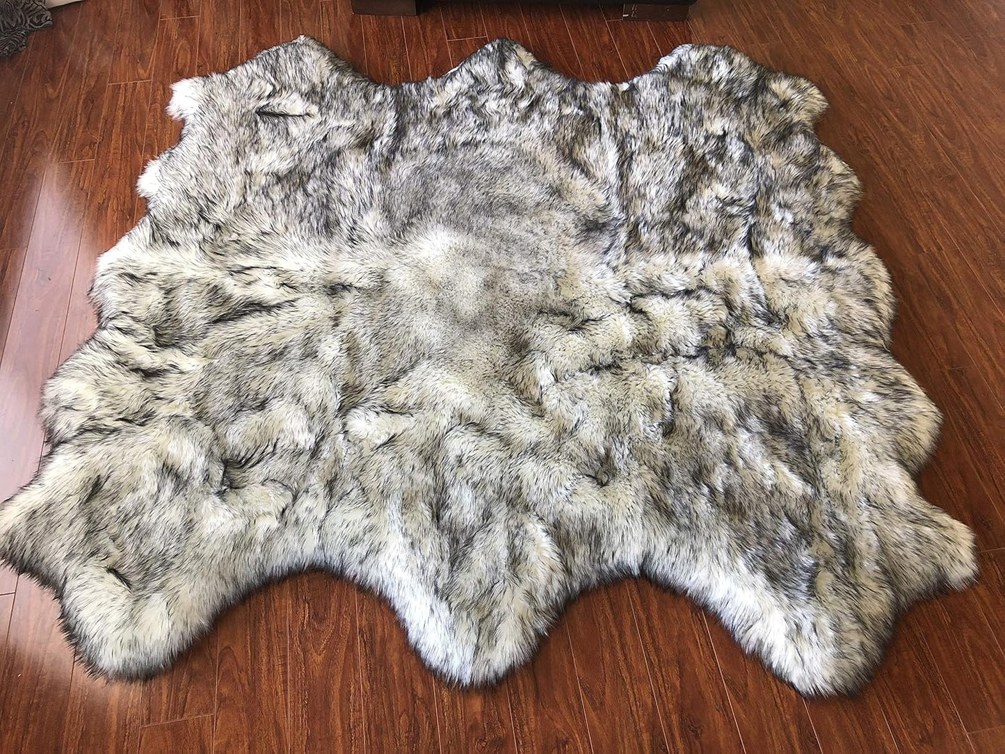 LAMBZY Faux Sheepskin Hypoallergenic Free Shape Silky Shag Rug, Luxury Shaggy Carpet for Bedrooms