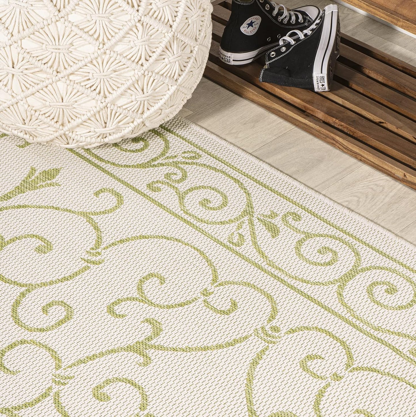 JONATHAN Y Vintage Filigree Indoor Outdoor Round Area Rug 5 Ft Cream/Green, Charleston Textured
