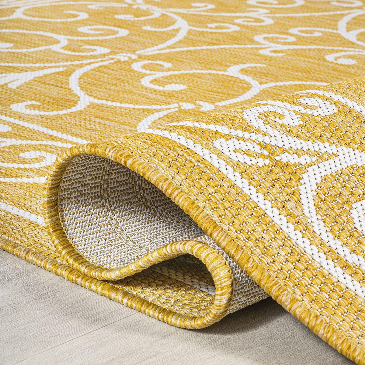 JONATHAN Y Vintage Filigree Indoor Outdoor Area Rug 5X8 Yellow/Cream, Charleston Textured Weave for