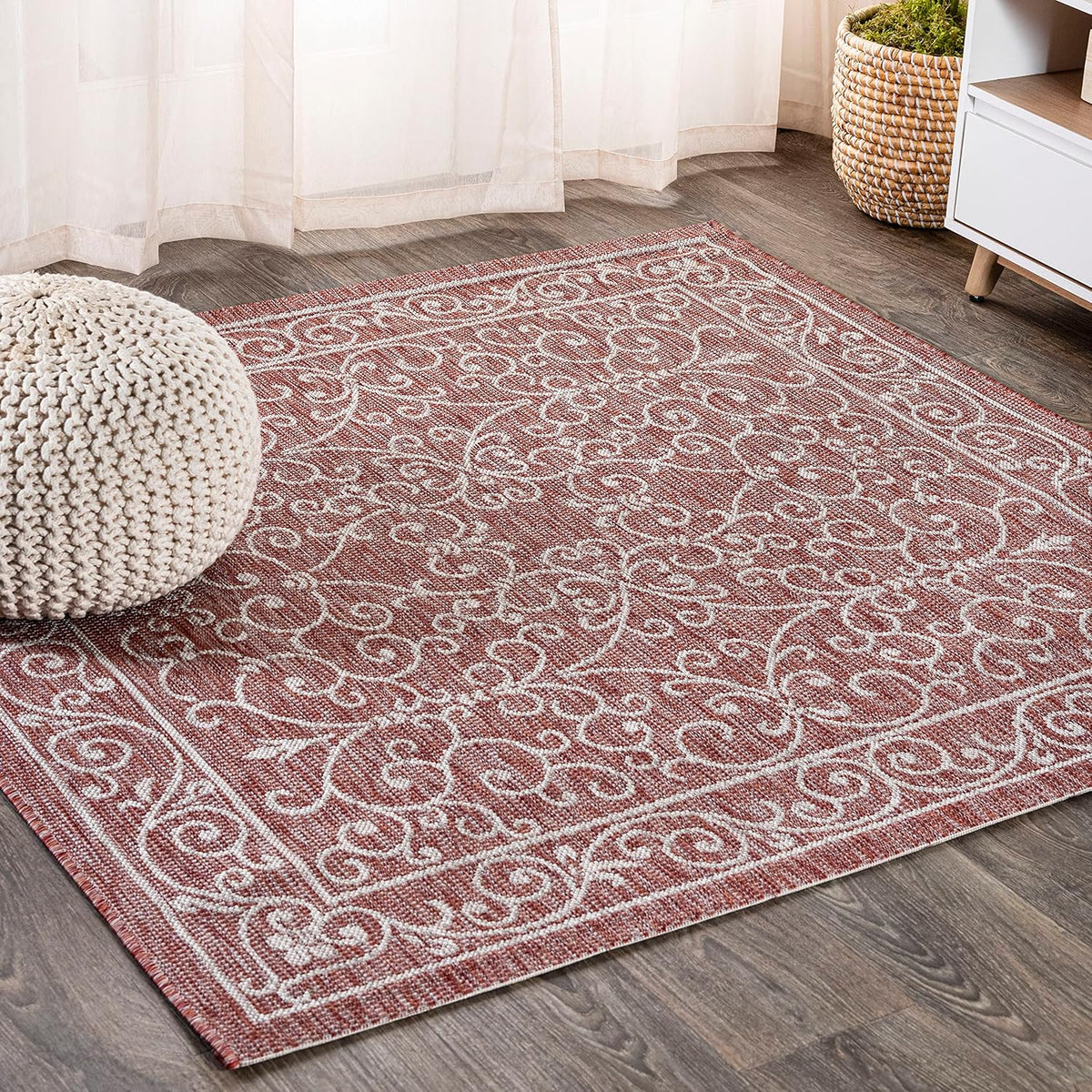 JONATHAN Y Vintage Filigree Indoor Outdoor Square Area Rug 8X8 Red/Beige, Charleston Textured Weave