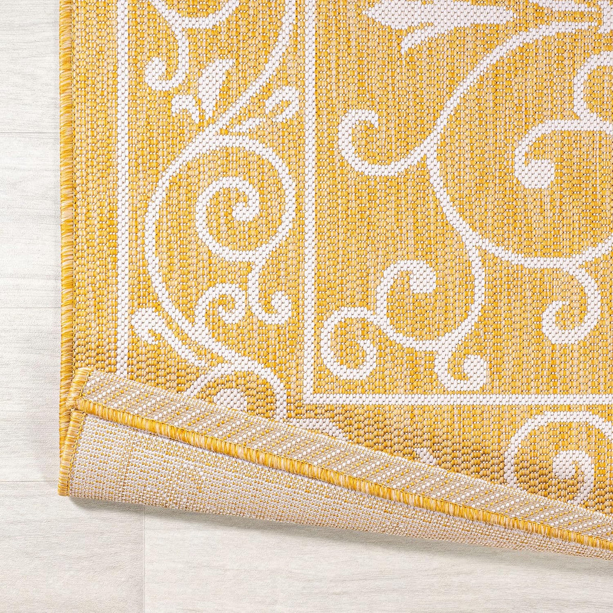 JONATHAN Y Vintage Filigree Indoor Outdoor Runner Rug 2X10 Yellow/Cream, Charleston Textured Weave